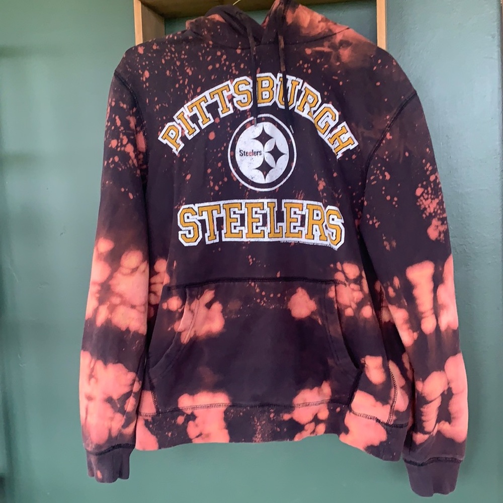 Custom Bleach Dye Steelers Hoodie-Medium